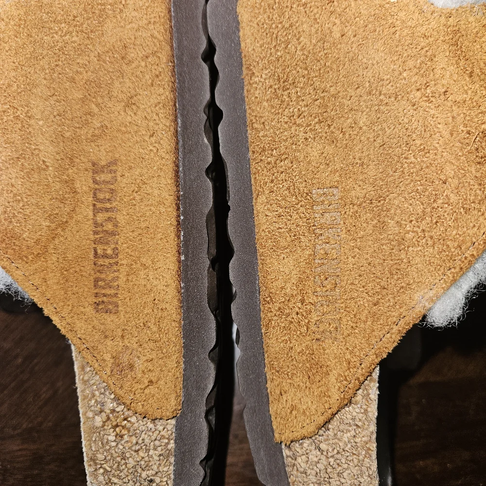 Birkenstock Women's Brown Shearling Slippers Sz 40 - Picture 16 of 16